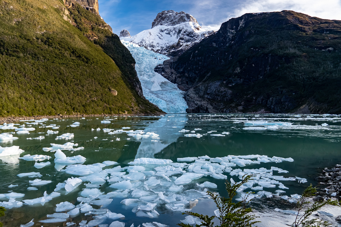 Glaciar Serrano desde el sendero, Parque Nacional Bernardo O'Higgins, Puerto Natales